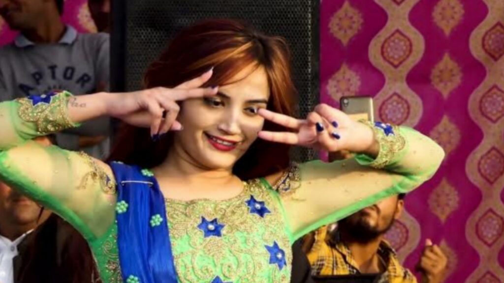 Picsart 23 05 24 13 28 28 617