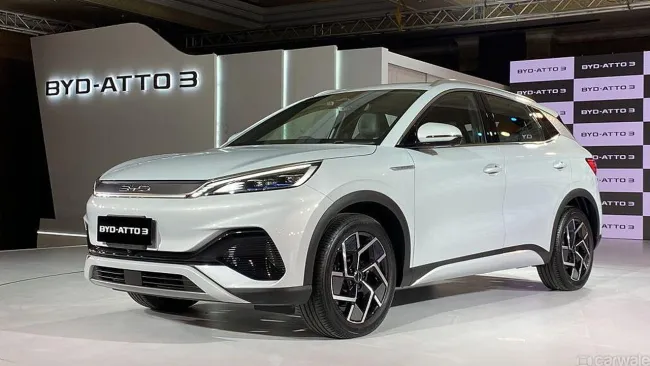BYD Atto 3 Electric SUV Price in India 1