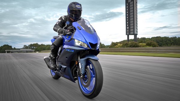 yamaha r3 front running shot 1690644790 1 yamaha r3 front running shot 1690644790 1