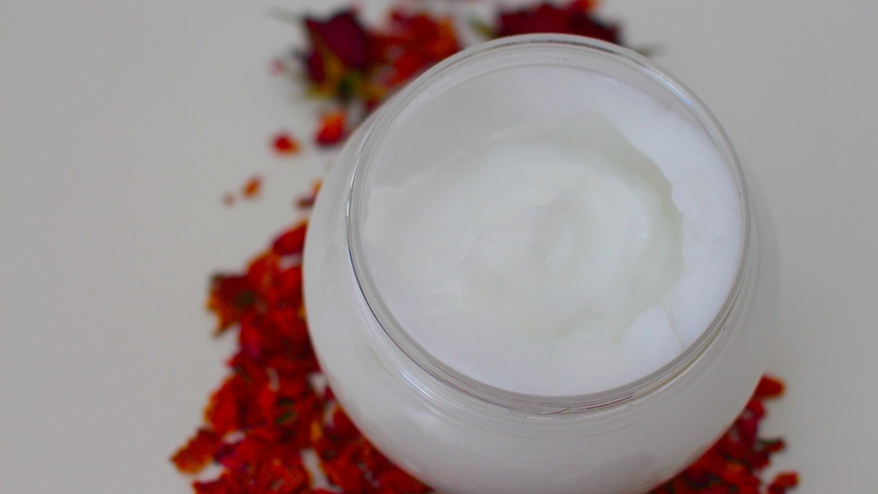 mik benefits for skin