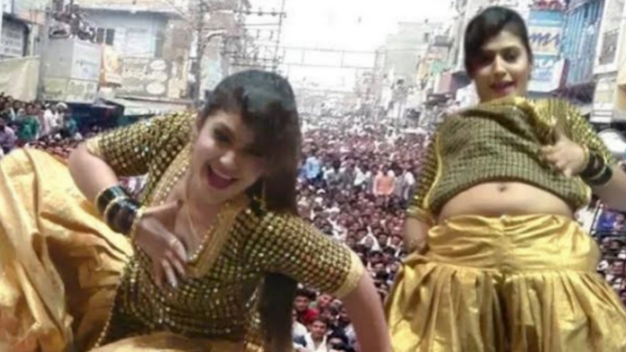 Picsart 23 10 03 11 45 17 161