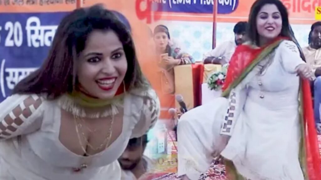 Picsart 23 10 26 00 33 16 239