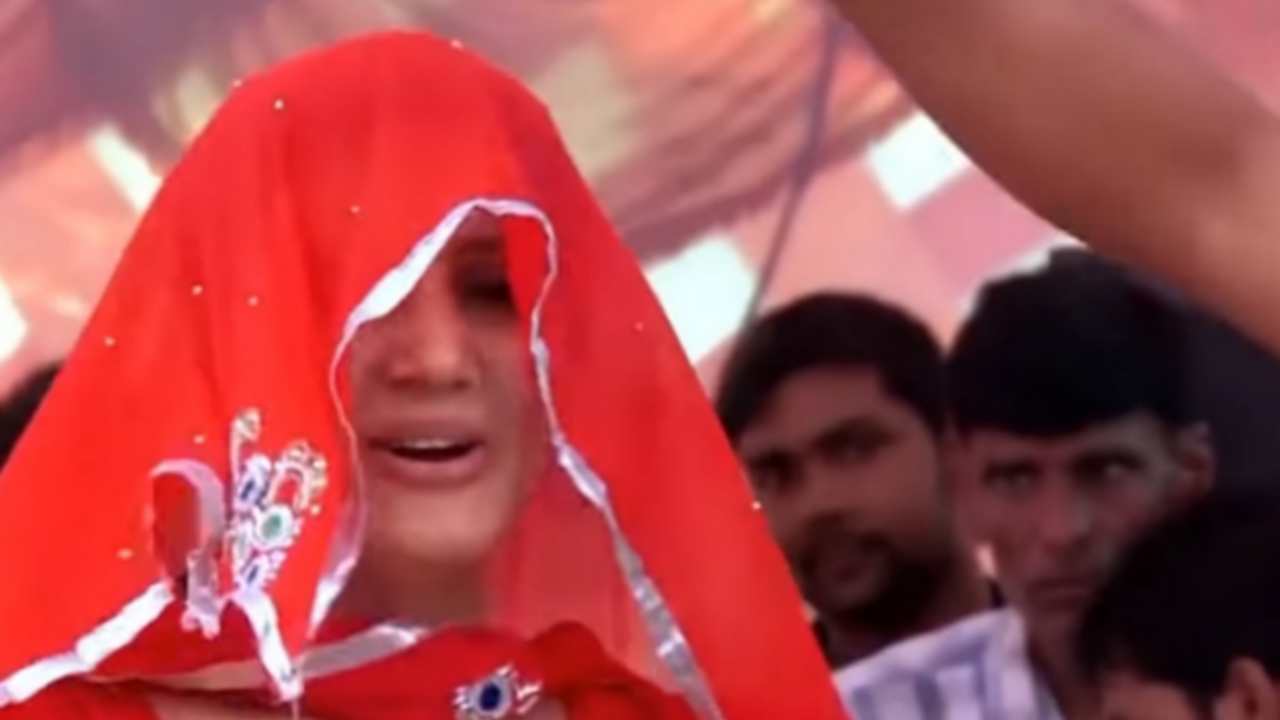 Picsart 23 11 30 13 15 08 132