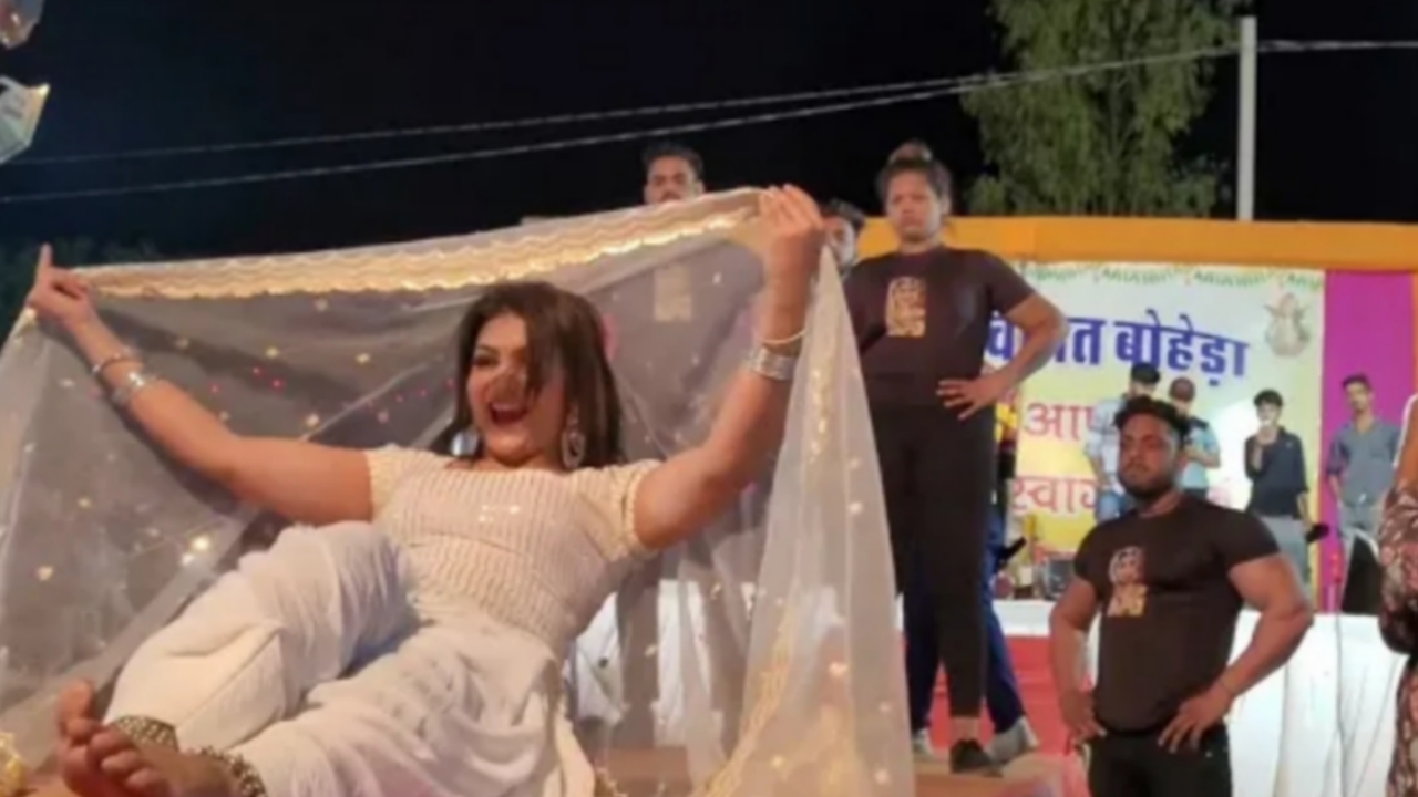 Picsart 23 12 05 12 28 45 068