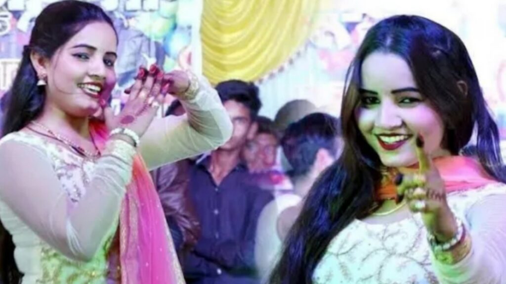 Picsart 23 12 06 12 47 21 816