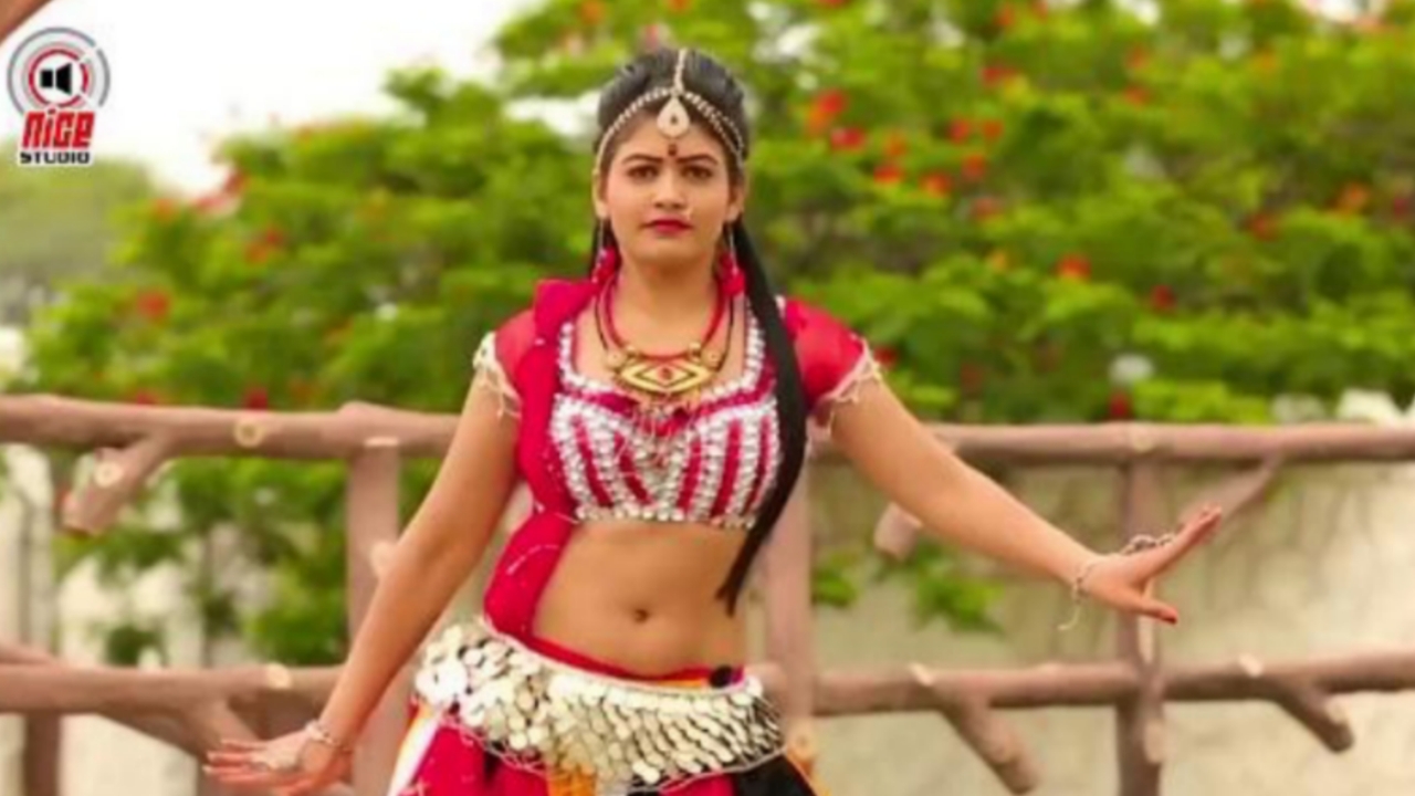 Picsart 23 12 06 12 51 53 370