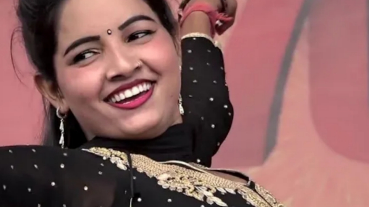 Picsart 23 12 08 16 12 49 734