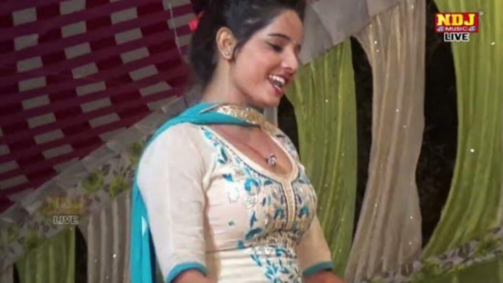 Picsart 23 12 30 18 03 52 258