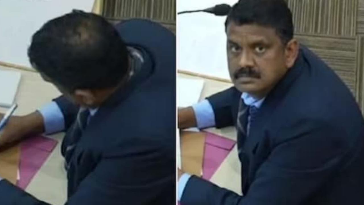 Picsart 24 02 19 18 52 44 226