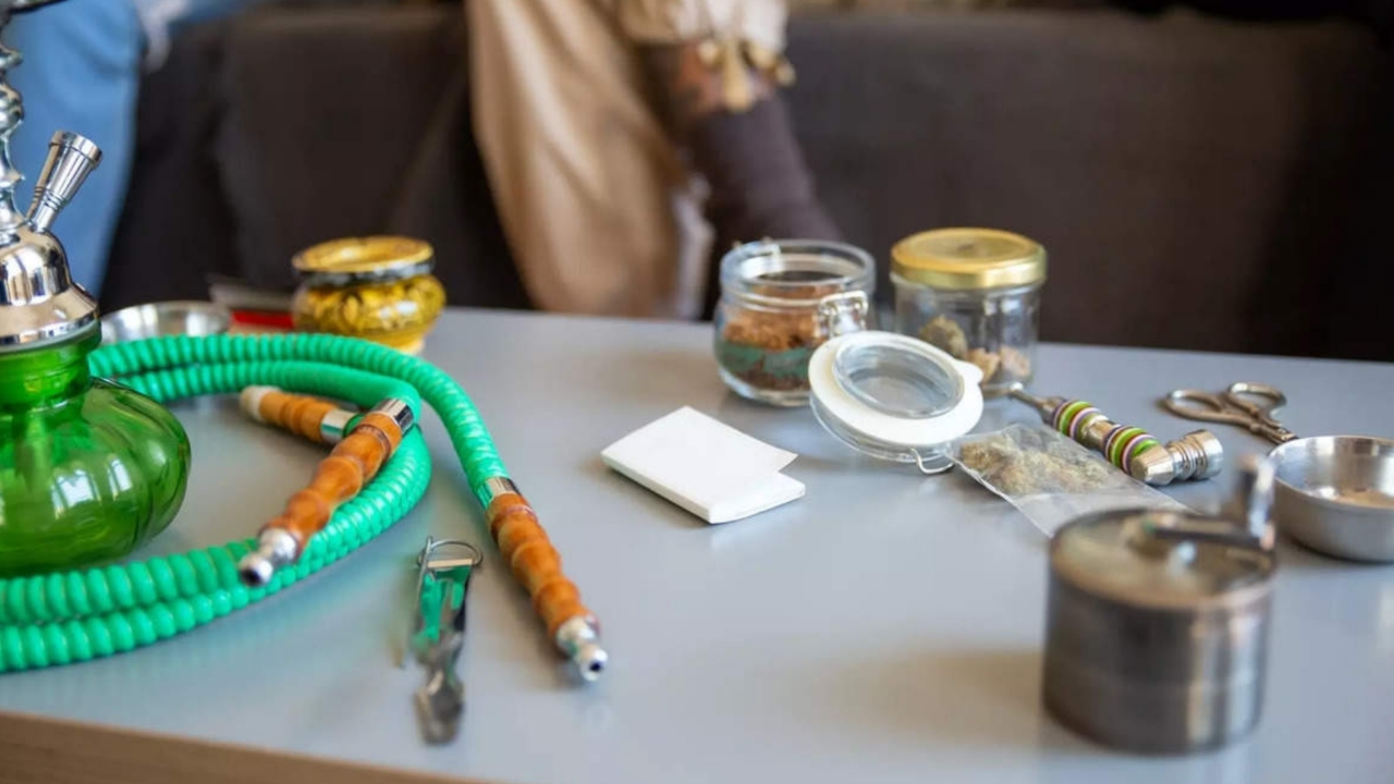 Picsart 24 02 21 17 33 05 205