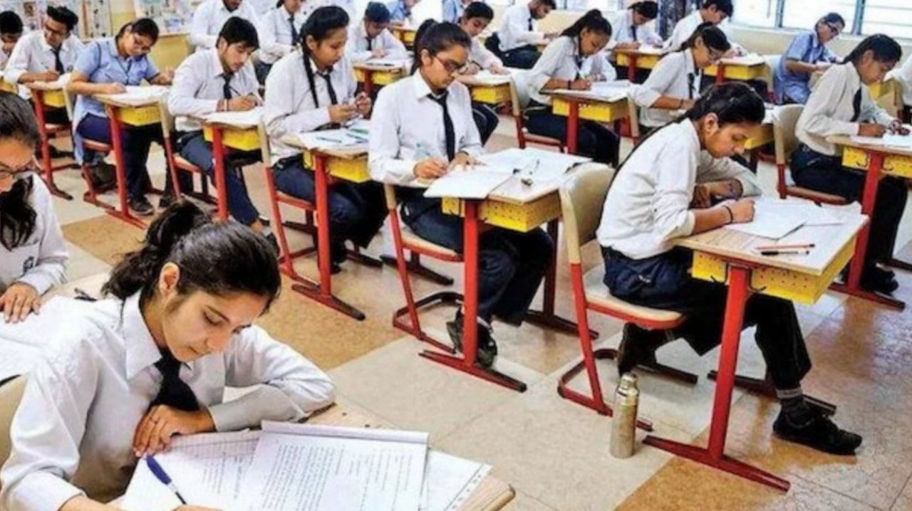 Picsart 24 02 26 19 50 15 862