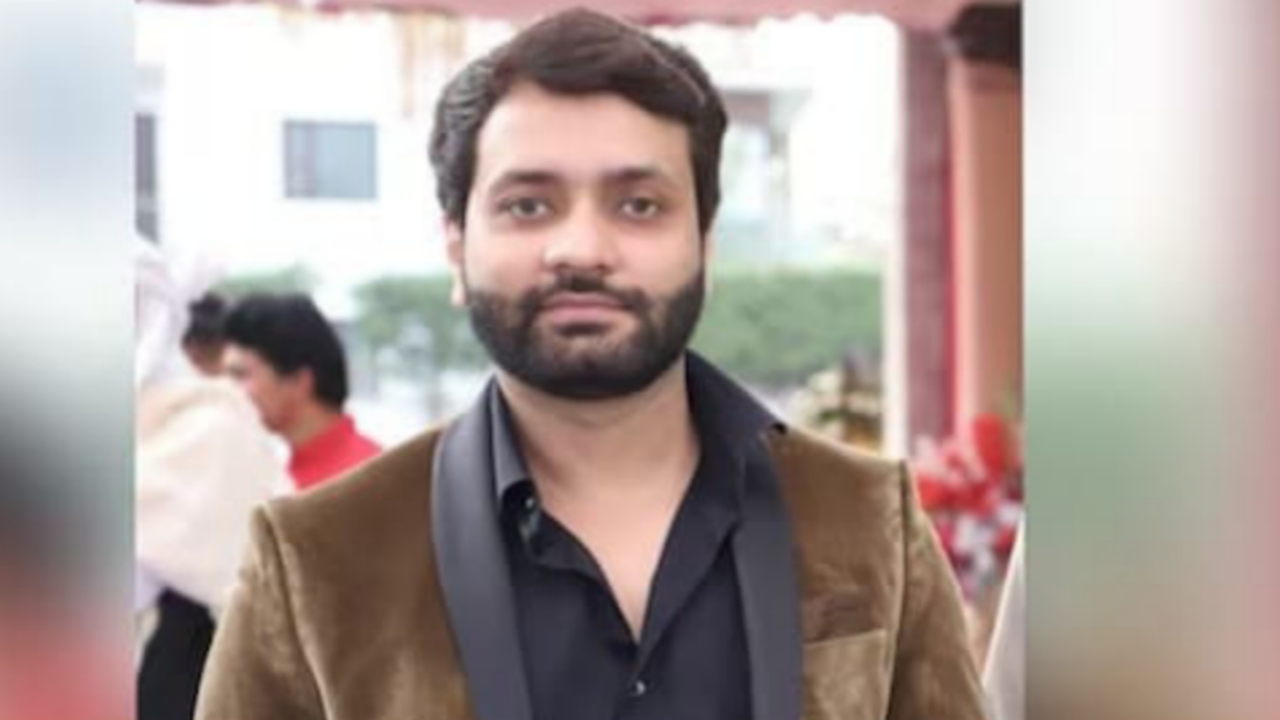 Picsart 24 03 09 10 07 46 586