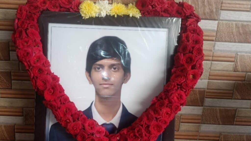 Picsart 24 03 18 13 26 26 377