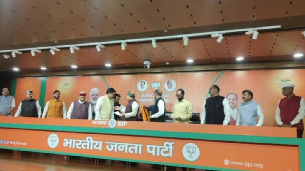 Picsart 24 03 26 20 38 44 730