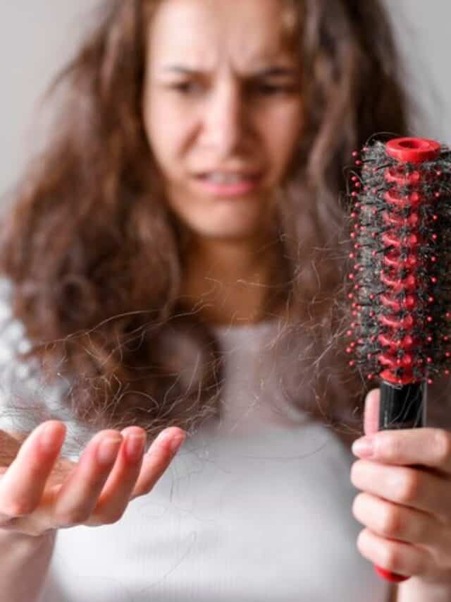 female-with-tangled-hair_23-2148547380
