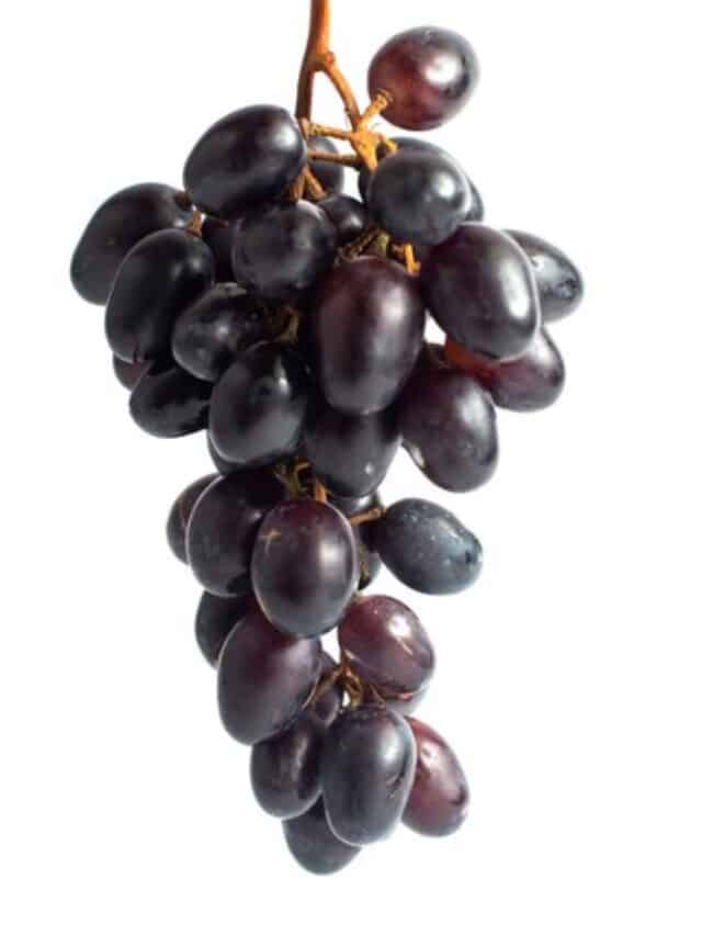 front-view-fresh-juicy-grapes-mellow-black-ed-white-background_140725-26728