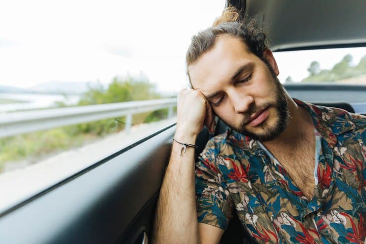 man sleeping car 23 2148149907 man-sleeping-car_23-2148149907