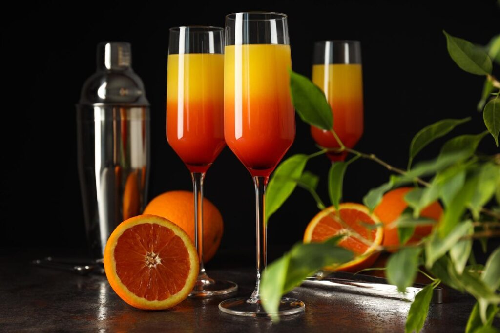 orange-cocktail-concept-fresh-delicious-summer-citrus-cocktail_185193-109490
