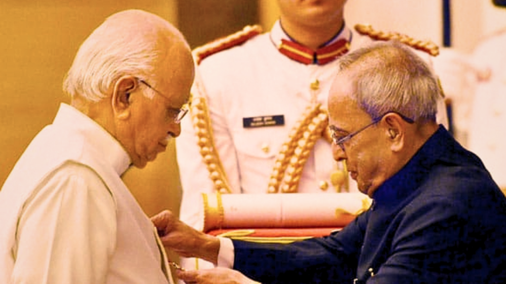 advani 3 advani 3