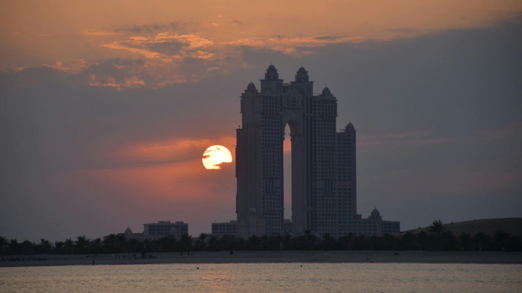 Untitled design 2024 08 22T104459.521 Untitled design 2024 08 22T104459.521