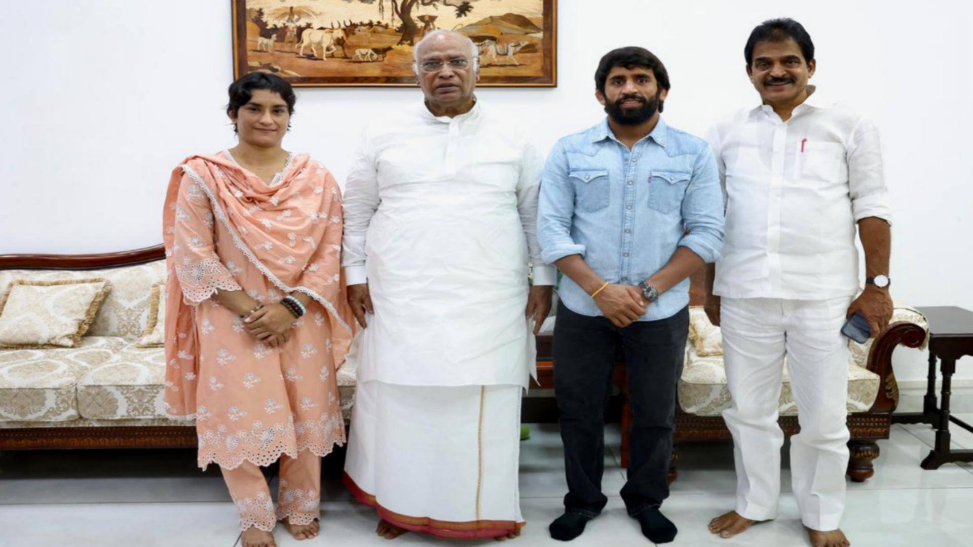 Picsart 24 09 06 15 15 10 375