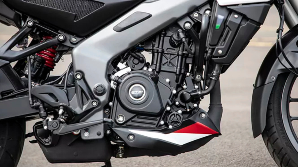 Untitled design 2024 11 27T171032.493 Bajaj Pulsar NS200
