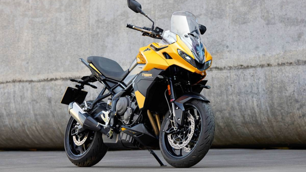 Untitled design 2024 12 31T150054.535 Triumph Tiger Sport 800