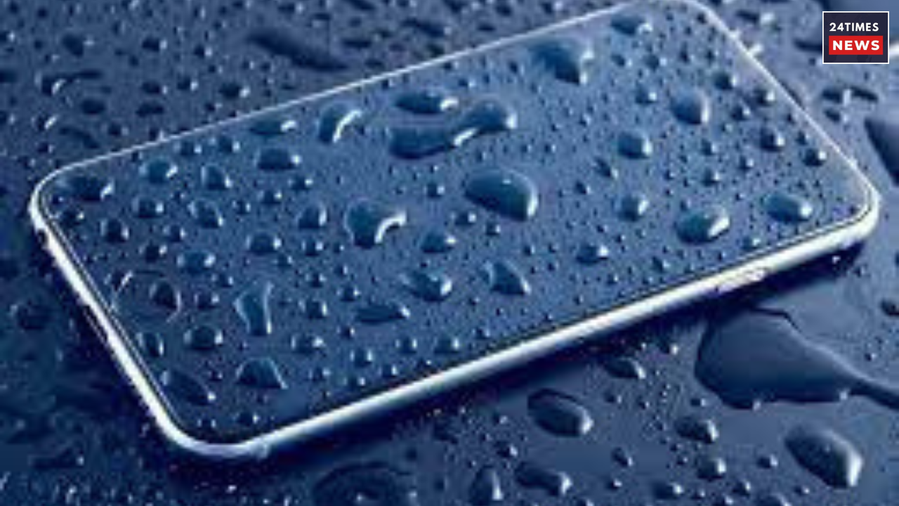 wet smartphone