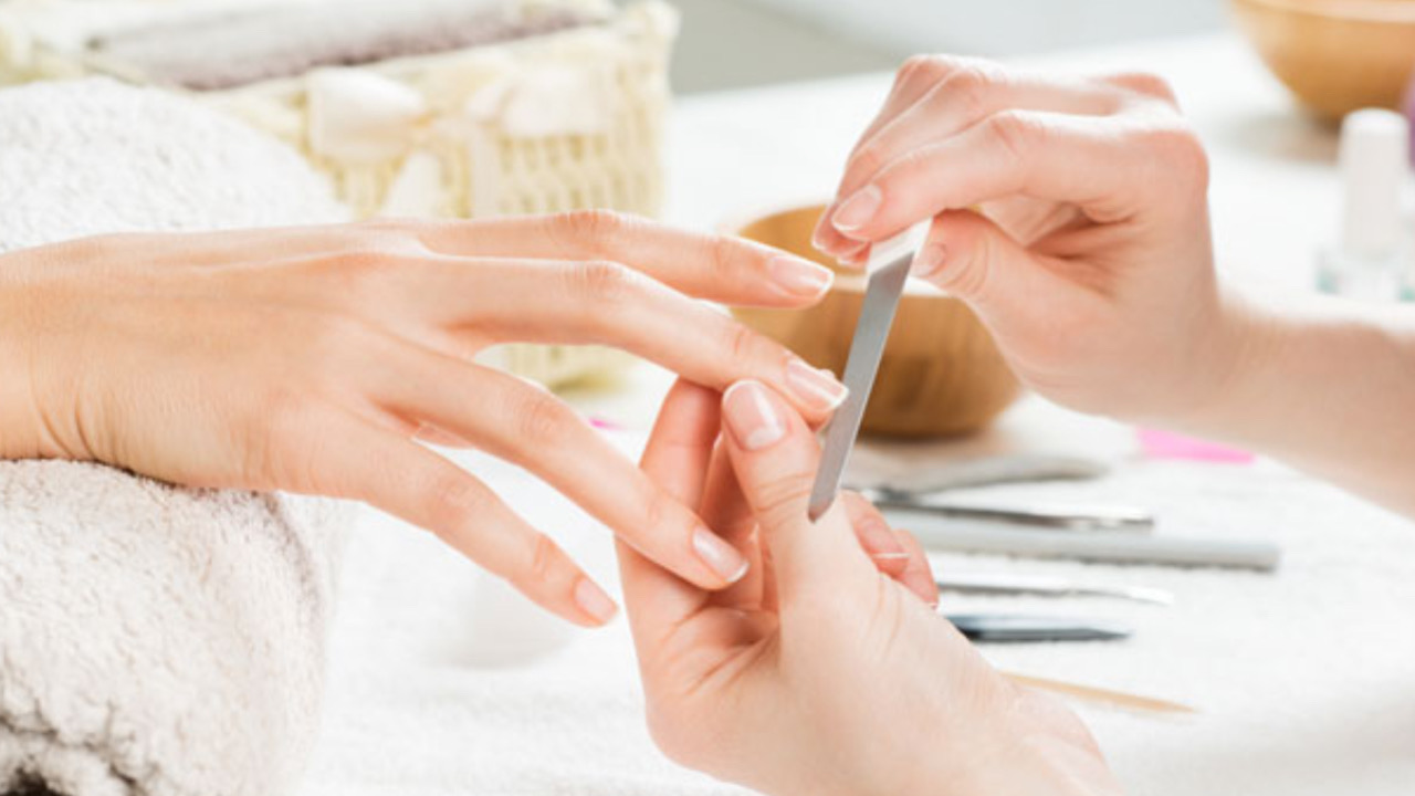 2B66CFED 7E4D 4CA3 A2E9 7C2F99234132