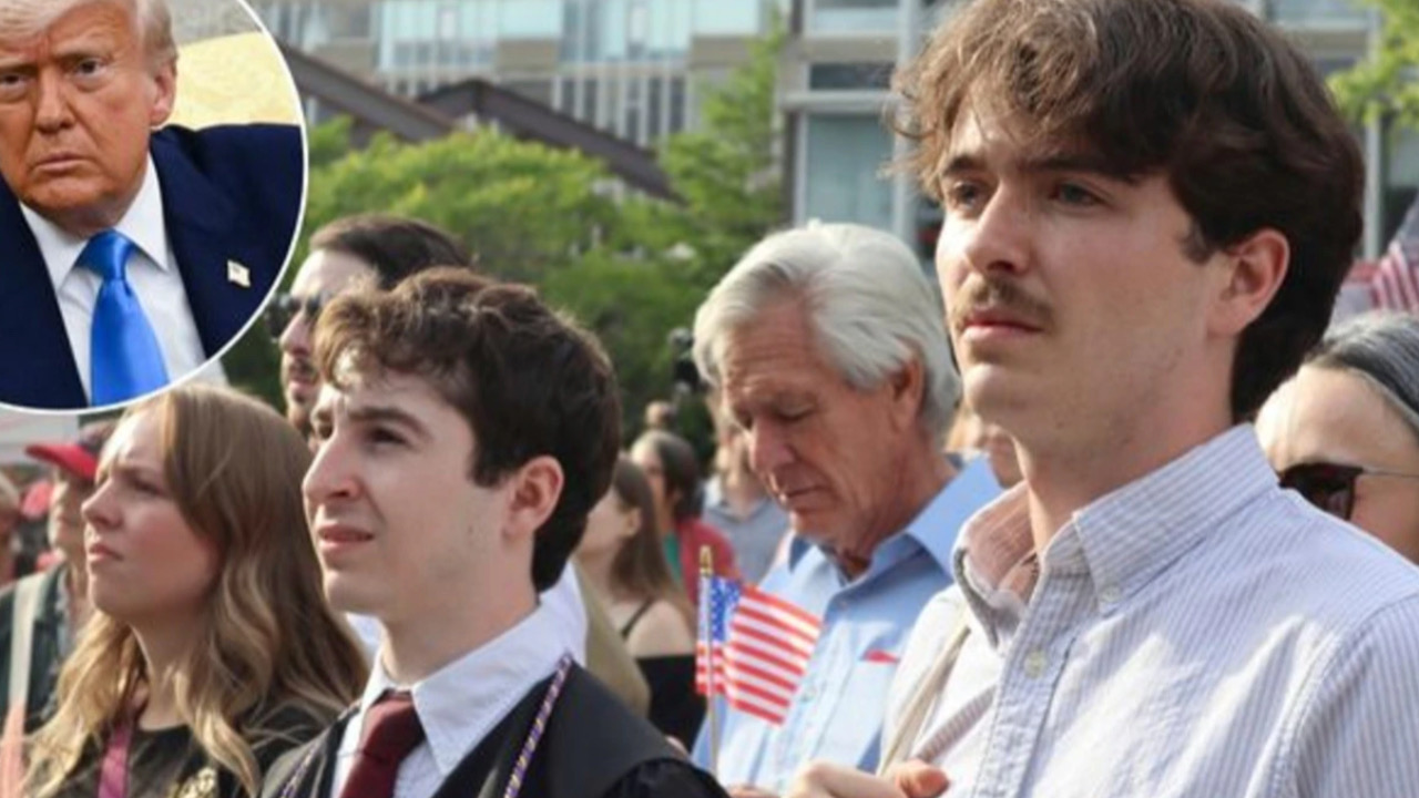 C0BA9053 98F3 4AB7 A284 CECA86EF086D