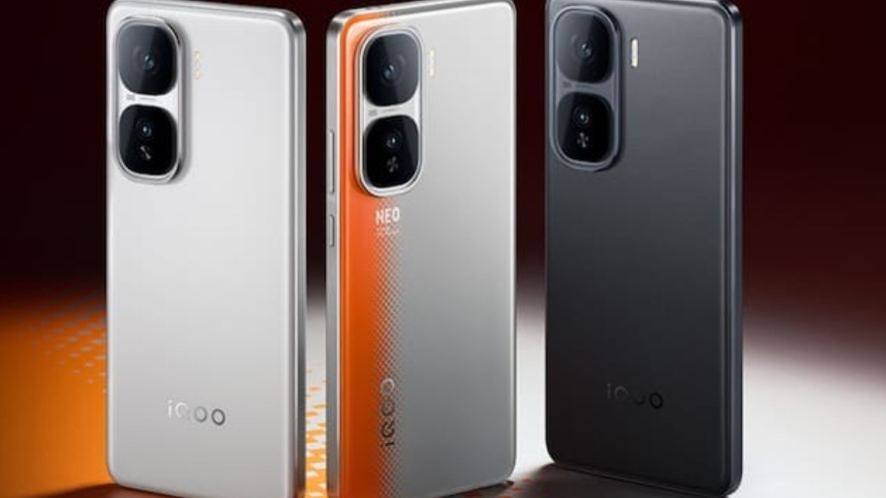 FBF8A4FD 6C89 402D B2D8 F83686F67C0C