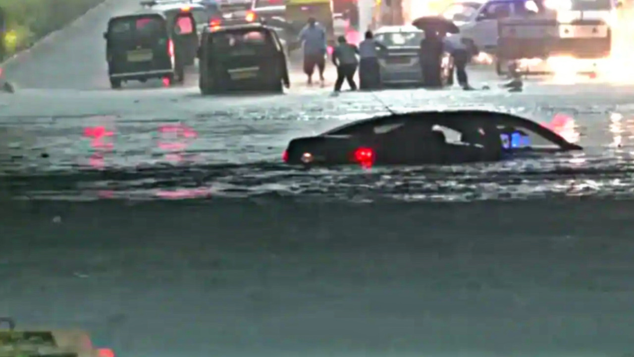 A6F8F3A9 2A01 4239 B40E 26510E64D9DA