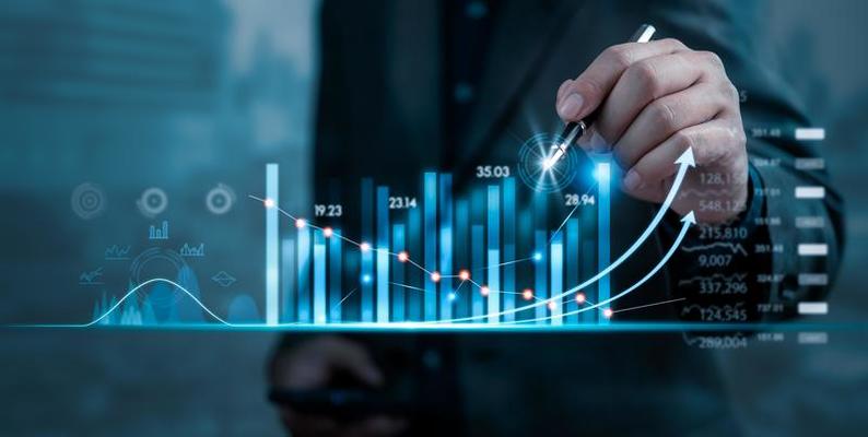 businessman holding pen growth graph and progress of business and analyzing financial and investment data planning and strategy stock market progress or success concept photo businessman holding pen growth graph and progress of business and analyzing financial and investment data planning and strategy stock market progress or success concept photo