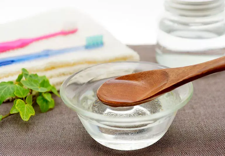 oilPullingOralCare 829436380 770x533 1 jpg oilPullingOralCare 829436380 770x533 1 jpg