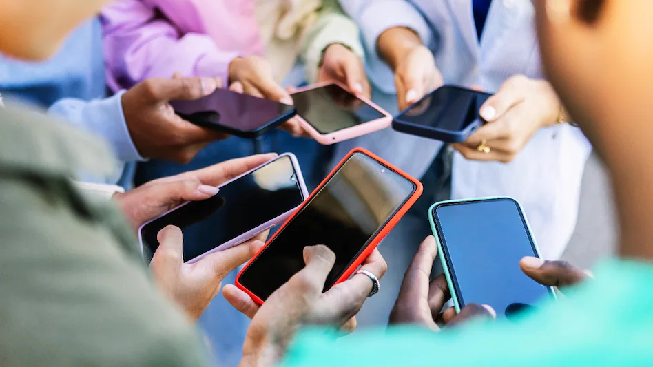 68944bdf7384e indian smartphone market sees a resurgence in q2 2025 303512449 16x9 1 68944bdf7384e indian smartphone market sees a resurgence in q2 2025 303512449 16x9 1