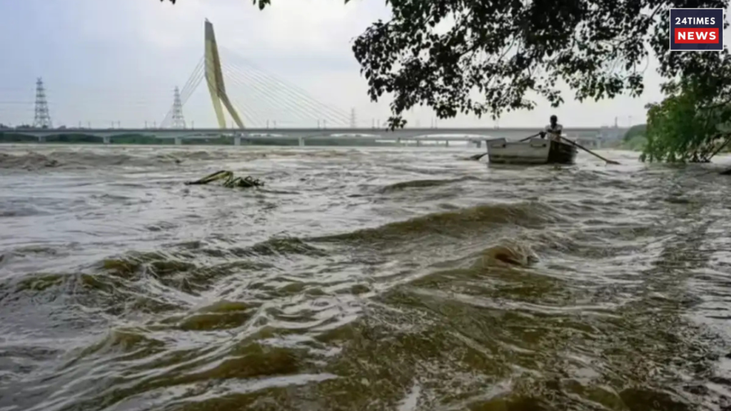 Delhi Flood Alert 1 Delhi Flood Alert
