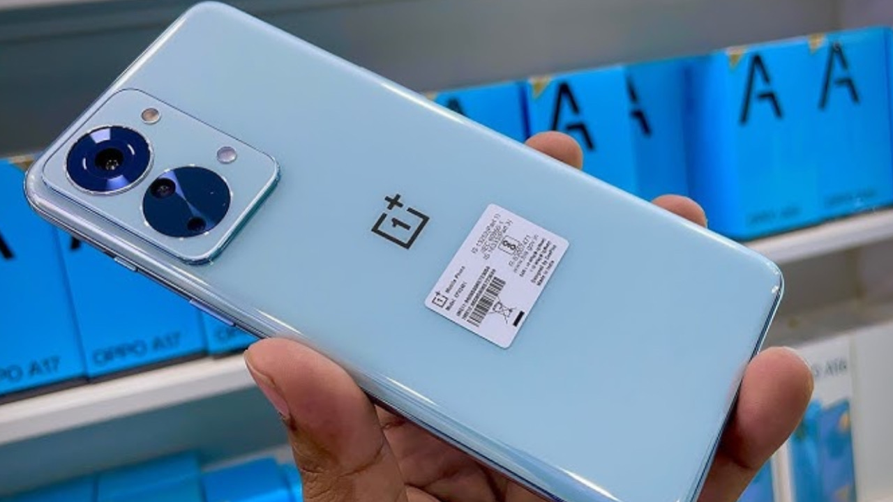 6BF5CAE9 D868 44BD A253 D86B0E88DCCB