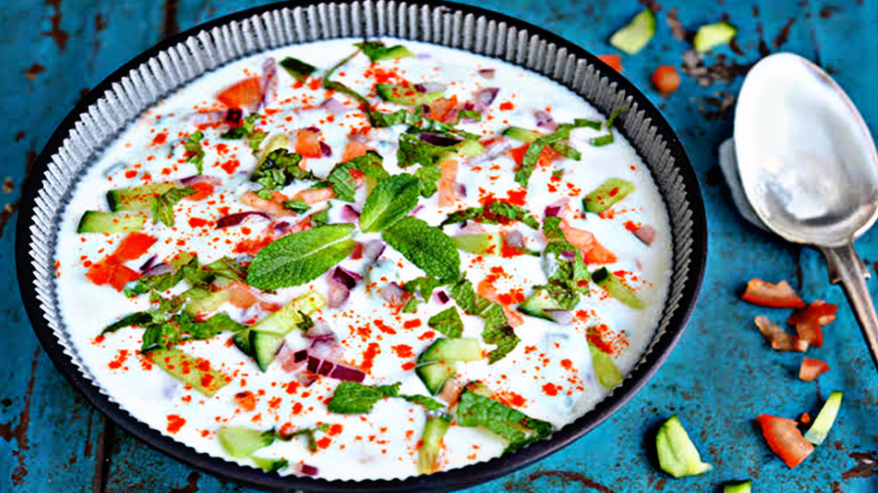 For pure vegetarians, here’s how to make vegan raita at home! Get the full recipe, just like in restaurants