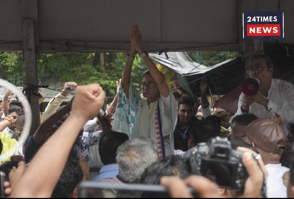 Mamata Banerjee’s Dharna in Kolkata: TMC chief protests post-poll violence, uproar amid sloganeering
