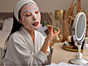 Quick Skincare: Short on time for a skincare routine? Follow these quick tips to make your skin glow