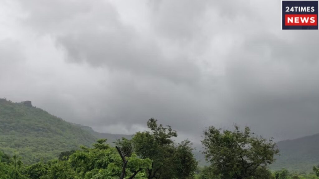Monsoon Alert: Clouds Take Over, Heavy Rain Warning Issued for 22 States