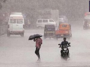 Monsoon Forecast: Heavy Rain Warning in 22 States With Thunder and Lightning
