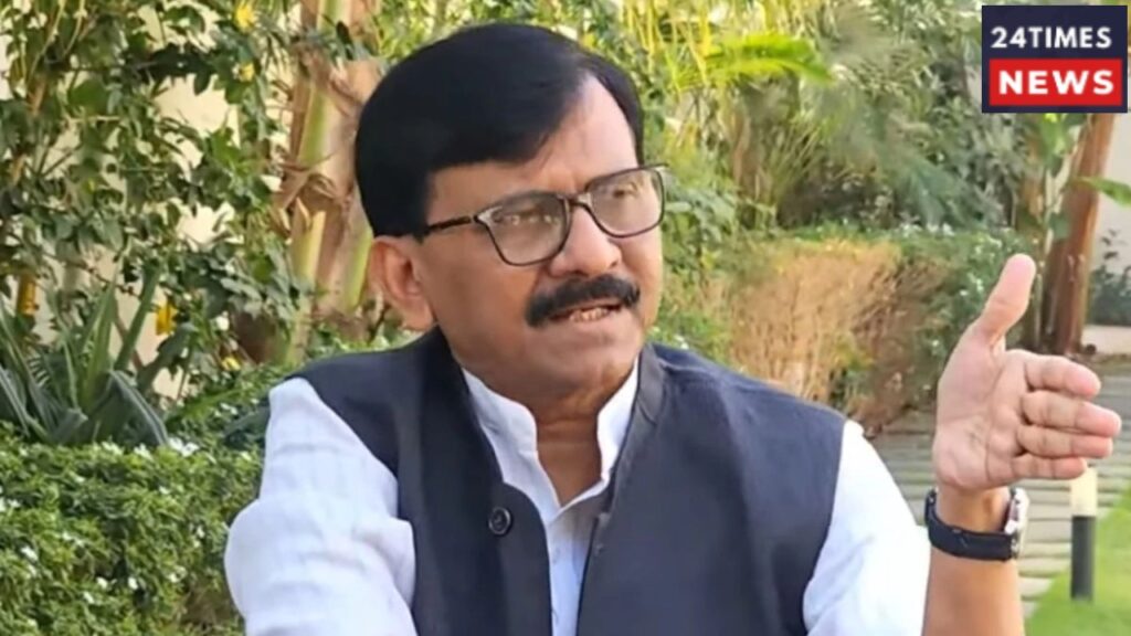 Sanjay Raut Claim, Fadnavis May Leave CM Post and Go to Delhi