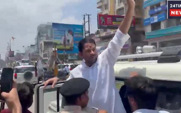 Protests by Students in Several Bihar Cities, Stones Thrown at Police, Tej Pratap Yadav Detained
