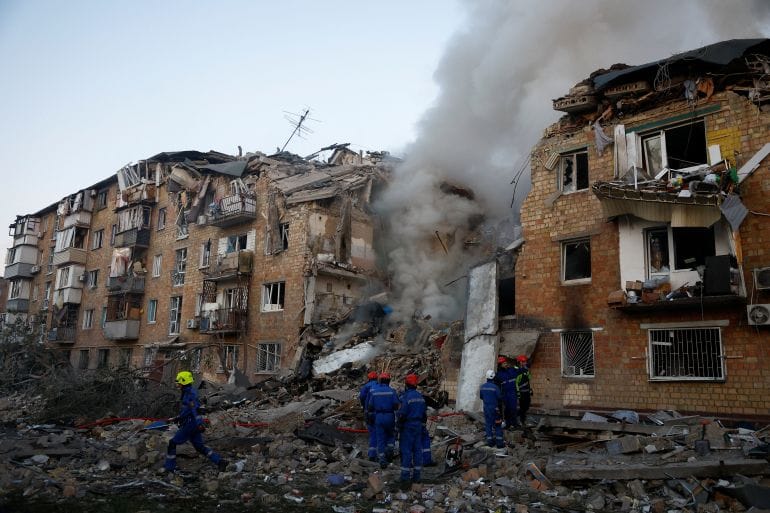Russian attacks in Ukraine escalate tensions