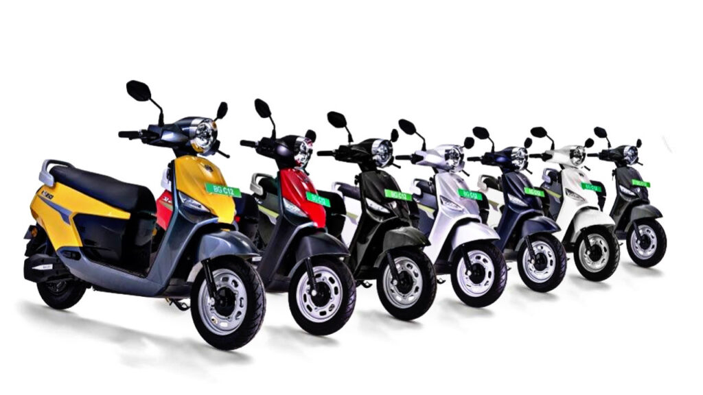 BGauss C12i Max electric scooter, range up to 123km on a single charge, Zen feature