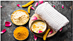 Make your face glow naturally with these homemade face packs