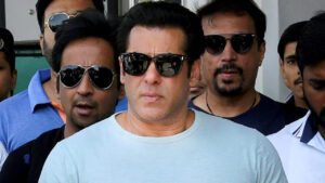 A policeman dies outside Salman Khan’s Galaxy Apartments after suffering a sudden heart attack
