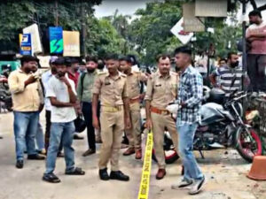 Major incident in Lucknow! Man shoots wife and sister to death, then commits suicide