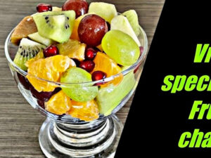 Now during the Sawan fast, instead of potatoes, make and eat special fast ki Fruit Chaat